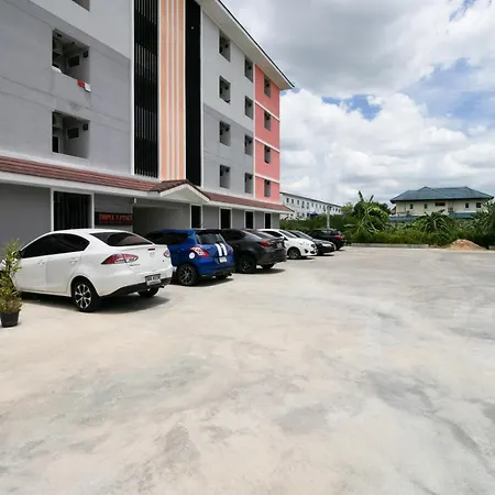 Oyo 1073 Triple T Place