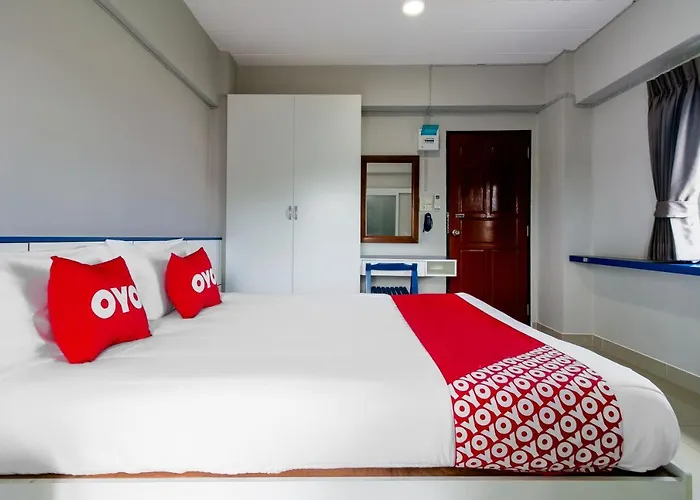 酒店 Oyo 1073 Triple T Place 曼谷